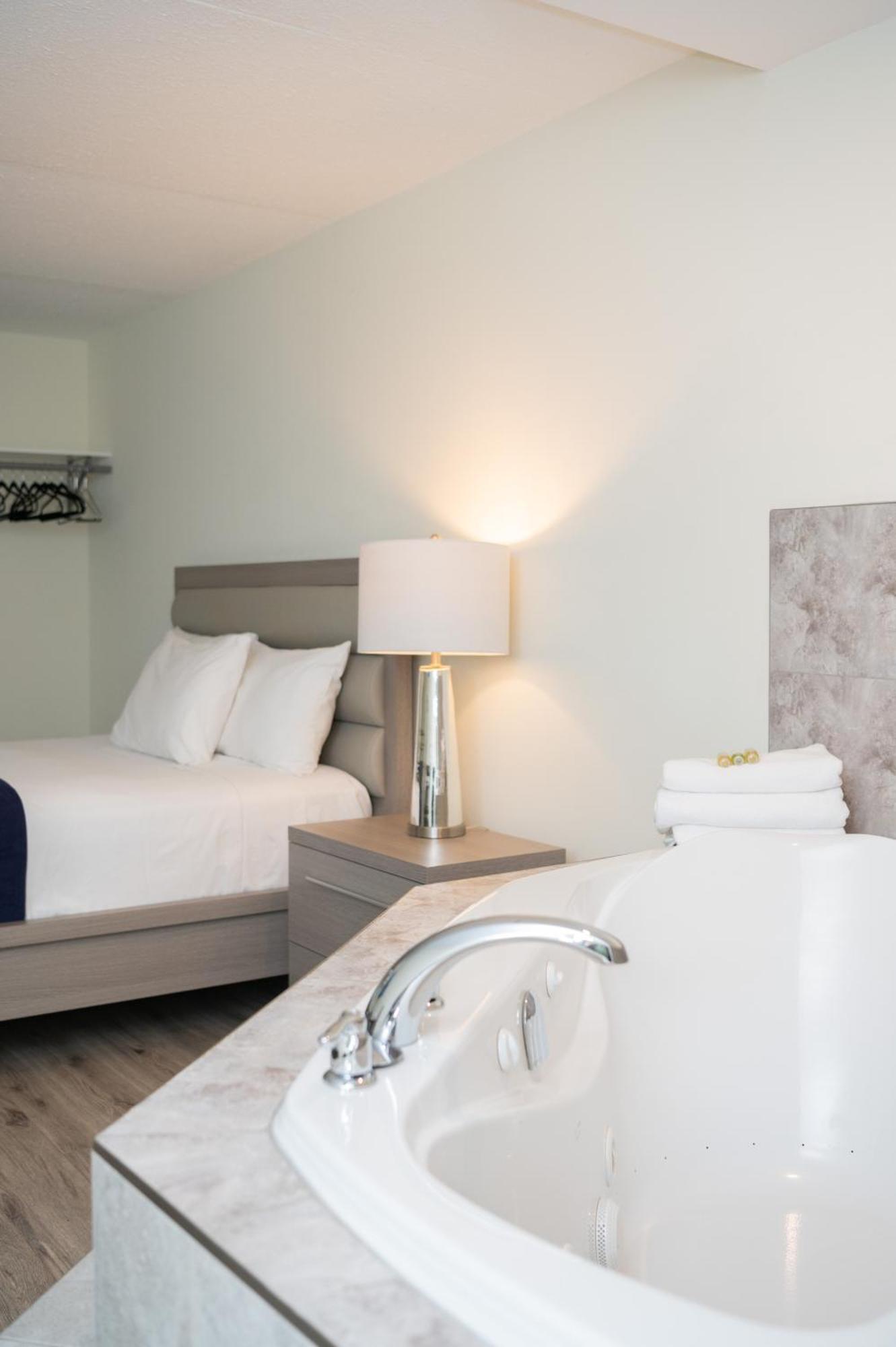 Diplomat Inn Niagara Falls Ngoại thất bức ảnh